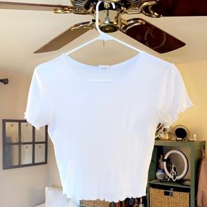 Ribbed Lettuce Edge Womens White Crop Tee
